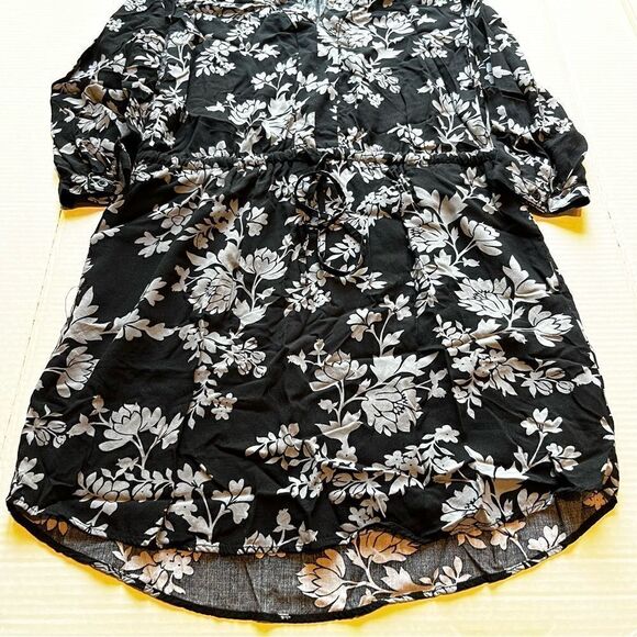 Gap dress/tunic top V neck Small black and gray floral - Picture 5 of 8